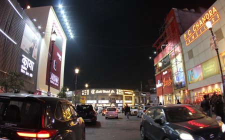 Sector 18 Market is Noida’s Connaught Place