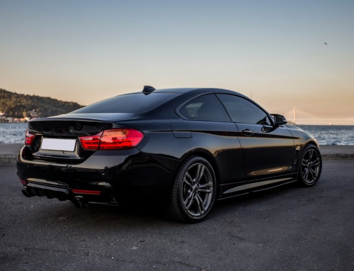 Innovations Reshaping the Automobile Industry in 2026