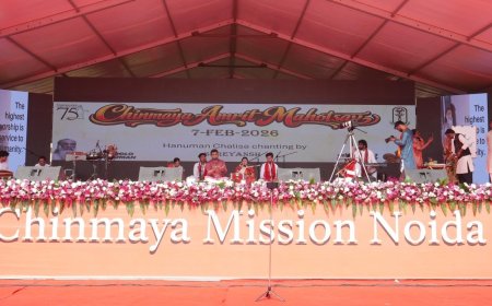 Noida Chants to the Rhythm of Lord Hanuman