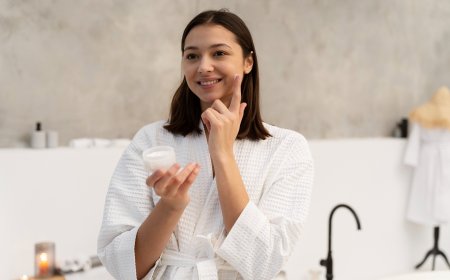 Follow These Simple Post-Holi Skin Care Tips To Get The Glow Back