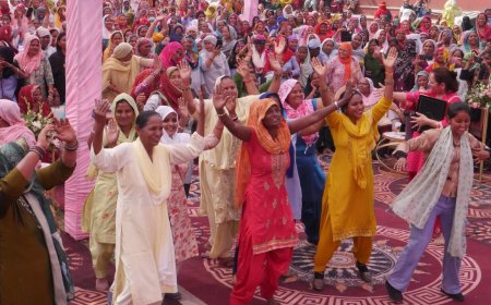 International Women’s Day: Noida Authority Felicitates Women Making The City Clean & Green