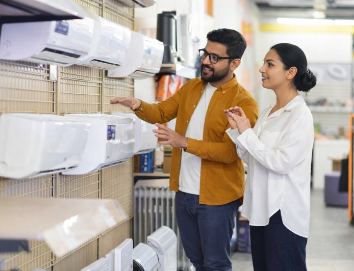 As Temperature Soars, Sales of Summer Products Surge