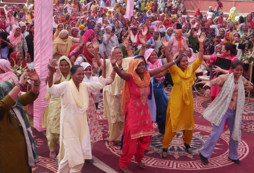 International Women’s Day: Noida Authority Felicitates Women Making The City Clean & Green